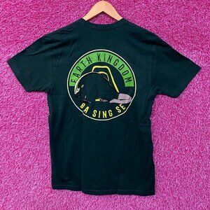 Avatar Earth Kingdom Tshirt size medium